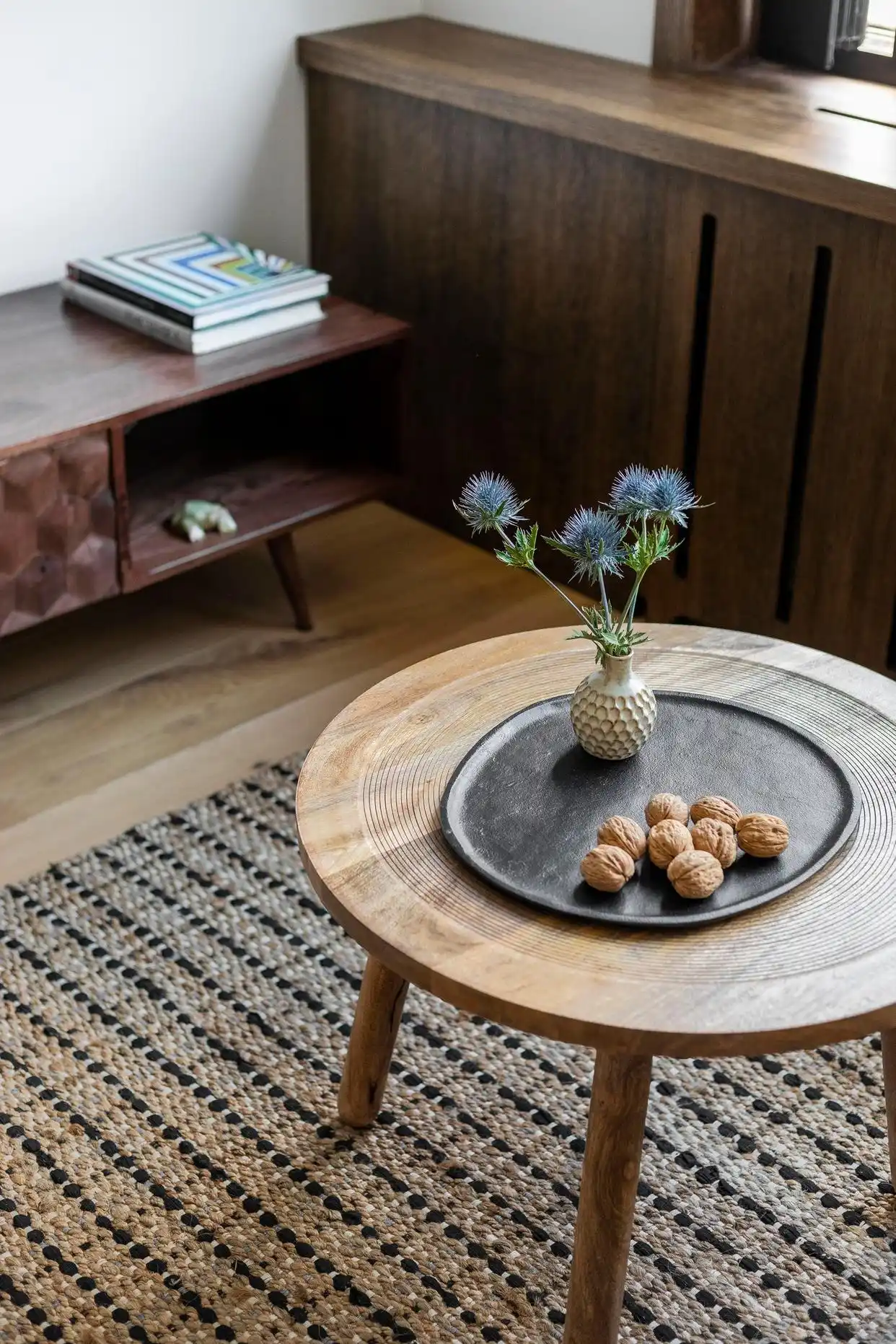 国外一居室两卫设计_一居室小公寓装修效果图_小户型改造方案