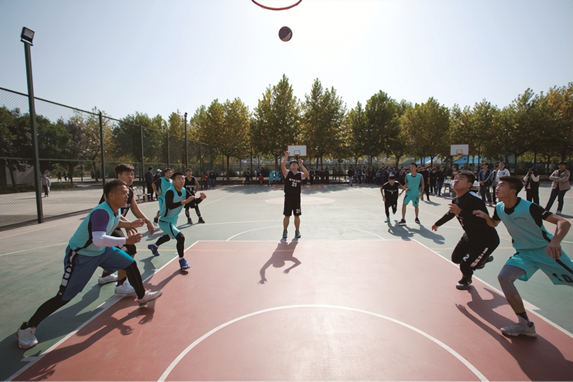 西安民办二本怎么选?这几所宝藏院校,性价比超高!(图4) 西安高新科技学院贴吧_西安科技大学高新学院优势专业_西安民办二本院校推荐