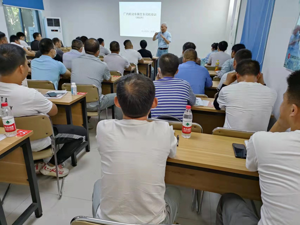 国力叉车维修(图)-学叉车考证-叉车考证(图7) 叉车培训内容_叉车驾驶执照考试条件_广州叉车考证 叉车培训