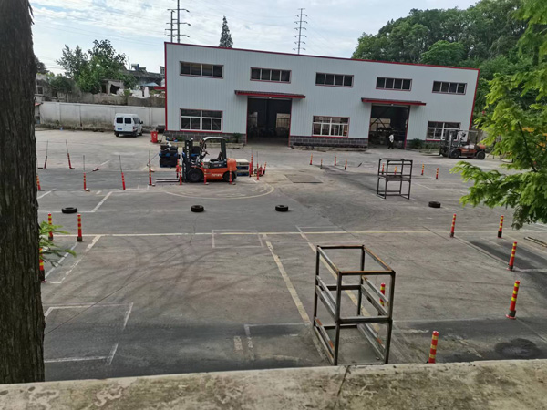 淮南吊车培训-芜湖国力叉车培训(在线咨询)-吊车培训学校