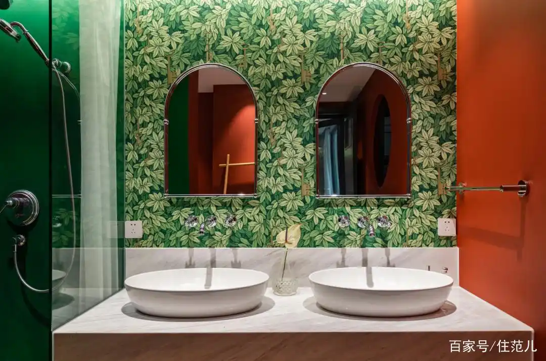 大红大绿80㎡,竟然搭出最高级的北欧风!(图33) 精品小户型欧式装修_82平米小户型改造_全屋开放式厨房餐厅设计