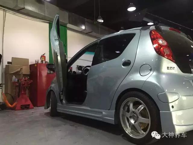 看上了比亚迪F0,手闲,一不小心就把它改了!(图14) 比亚迪F0改装_蛋蛋汽车改装案例_比亚迪f0加尾翼好审车吗