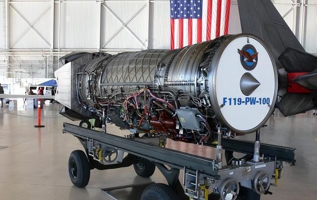 涡扇15追了十几年,转头一看才发现:全球最强发动机原来是自己?(图5) 运12f发动机_F-22猛禽发动机性能数据_涡扇-15发动机研发历程