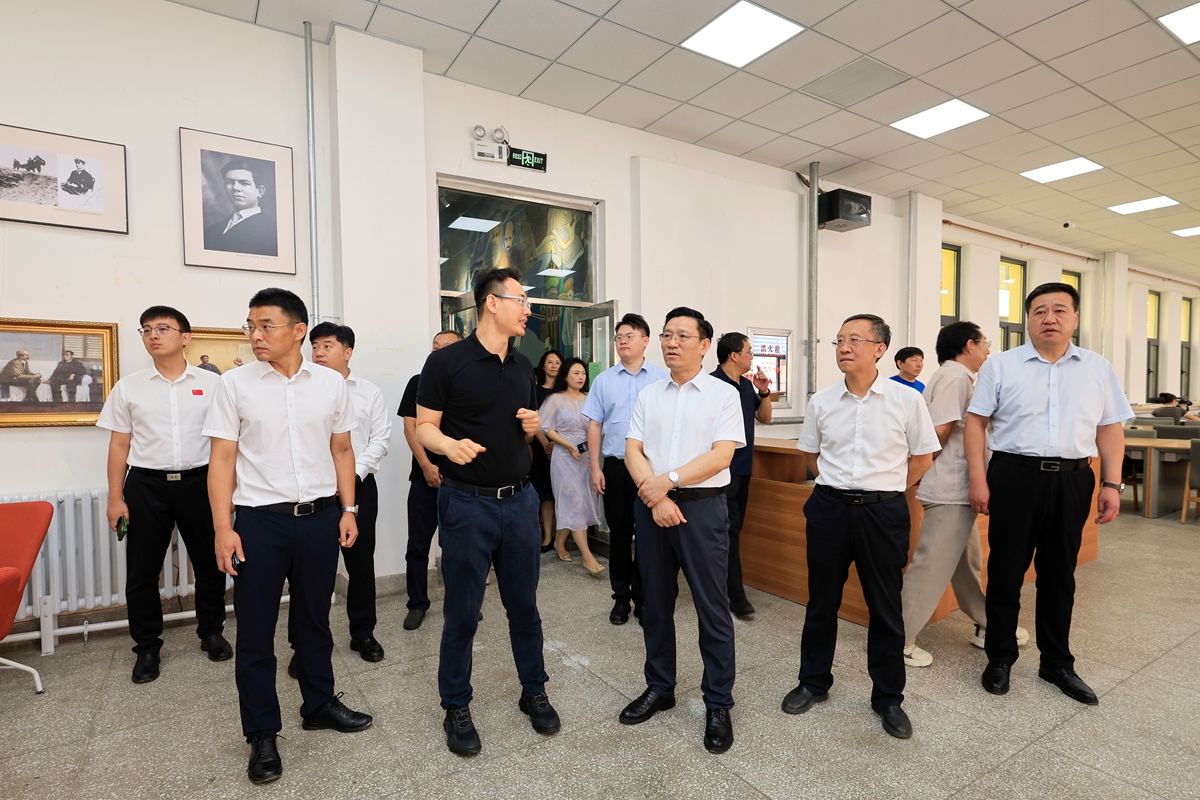 秋季学期开学准备_校园安全隐患排查_宿舍维修工作