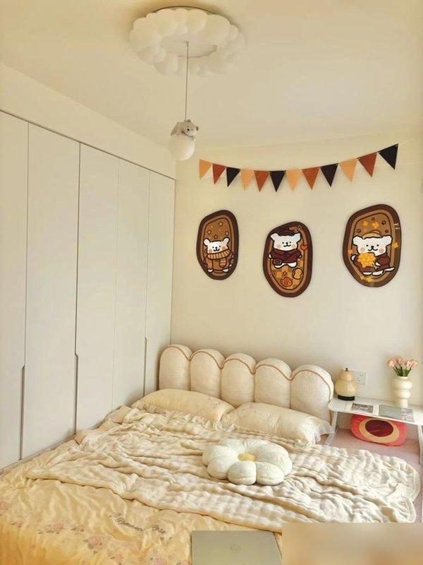 河北夫妇拒绝过度装修,光一个电视背景墙就让无数人效仿,太高级(图4) 嵌入式家电隐藏式餐桌_装修简单实用设计_装修效果图大全2025图片电视墙