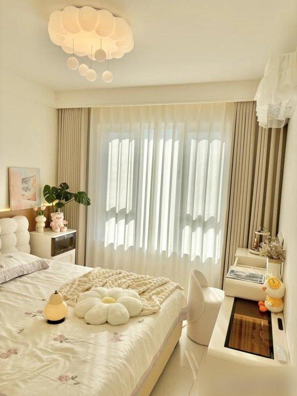 河北夫妇拒绝过度装修,光一个电视背景墙就让无数人效仿,太高级(图10) 装修简单实用设计_装修效果图大全2025图片电视墙_嵌入式家电隐藏式餐桌