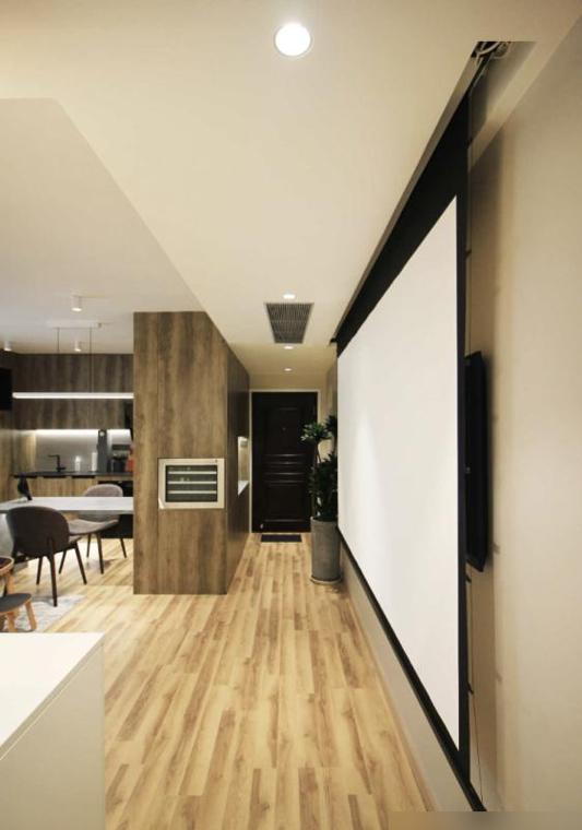 他把电视墙设在过道,完工后堪比“多间房”,全屋挑不出半点毛病(图17) 72㎡小窝改造_玄关吧台设计_装修效果图大全2025图片电视墙