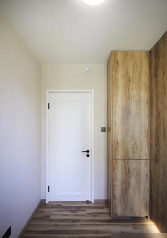 他把电视墙设在过道,完工后堪比“多间房”,全屋挑不出半点毛病(图14) 装修效果图大全2025图片电视墙_72㎡三室一厅收纳设计_北京小户型隐形柜装修