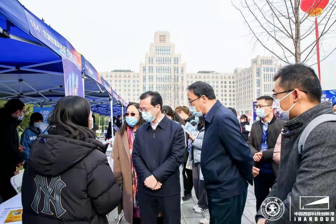 央企、世界500强等405家单位，直奔陕西这所大学“抢人”，提供岗位5万+