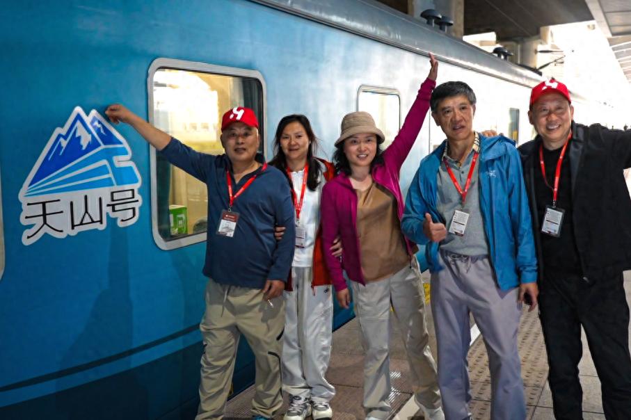 累计超300列！为期10天，Y913次列车出发！