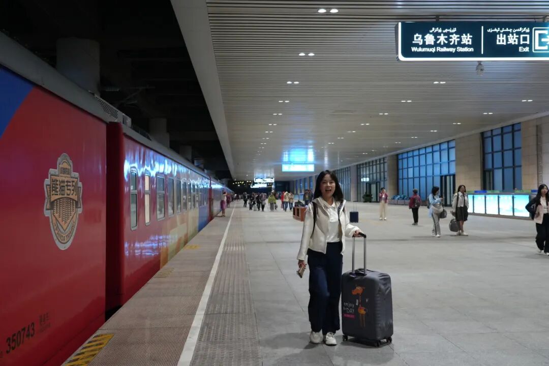 累计超300列!为期10天,Y913次列车出发!(图3) 疆内特色旅游列车_吐鲁番火车站到汽车站_新疆旅游列车