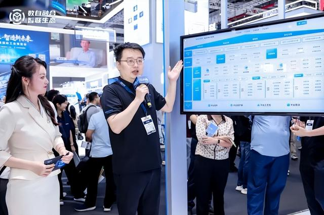 汇川技术工博会C位发布:智能融合,刷新工业!(图7) 汇川技术2025_汇川技术工博会数字化体系_智能协同生态全栈技术自主
