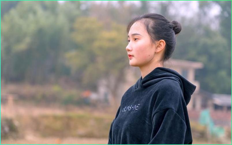 6个超实用的PS修图小技巧,看完就能用上!(图5) 双曲线磨皮法教程_photoshop数码照片处理高手之道_PS自然修图技巧