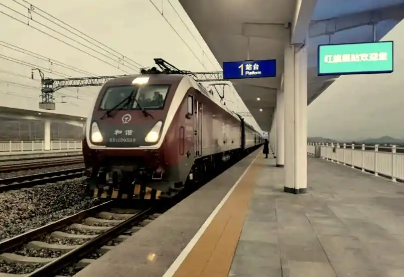 探秘河南之旅:K8007次列车详细信息(图2) K8007次列车时刻表_红旗渠至郑州列车票价_郑州到鹤壁火车