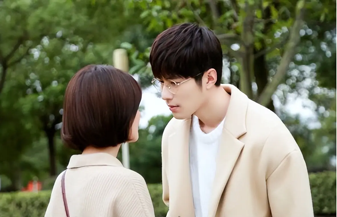 出道18年,演艺事业波折不断,陈学冬的辛酸无人知晓(图12) 陈学冬作品下架原因_陈学冬车祸康复之路_和力辰光传媒陈学冬