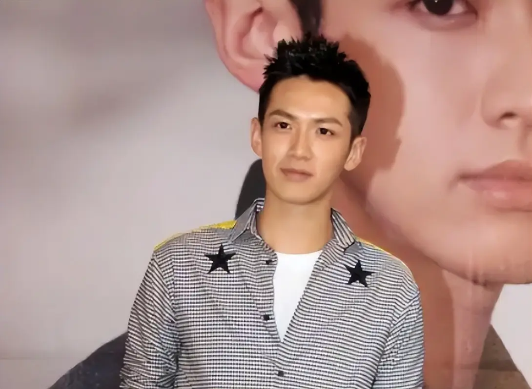 出道18年,演艺事业波折不断,陈学冬的辛酸无人知晓(图3) 和力辰光传媒陈学冬_陈学冬车祸康复之路_陈学冬作品下架原因