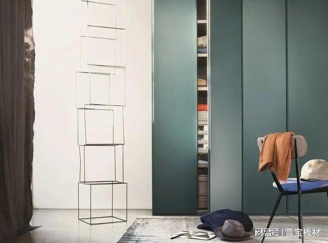 全屋定制大衣柜,大大提升卧室幸福感(图11) 打造暖意融融的卧室_卧室柜子装修_卧室一体化设计