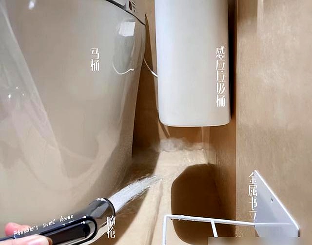 体验过才知有多爽,这6个高赞的卫生间设计,让你家务活少一半(图16) 装修浴室效果图_壁挂马桶_下沉式淋浴区