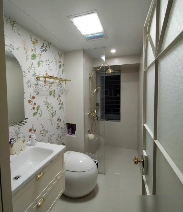 再装修,我一定要把这8个卫生间设计抄回家,少一个都不行(图15) 装修浴室效果图_卫生间双卫改造_悬空卫浴清洁神器