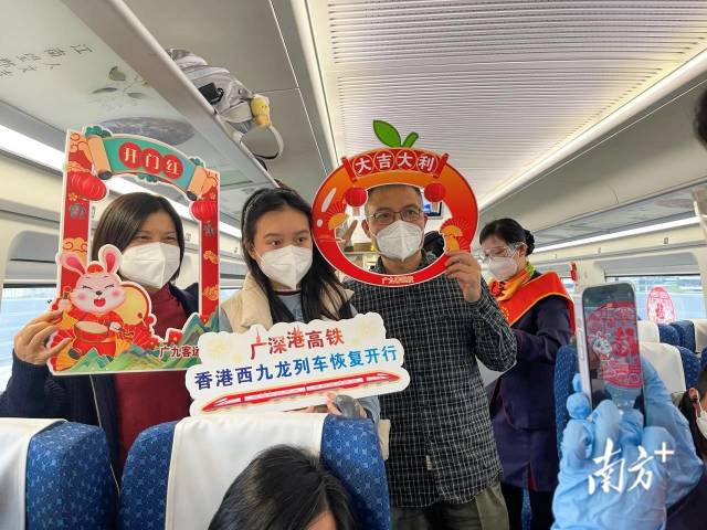 多图带你体验石龙首趟直达香港高铁全过程(图9) 东莞火车站首趟直达香港高铁_广深港高铁恢复运作_石龙火车站到东莞站