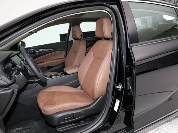 别克君威限时一口价10.69万起 今年将有4款全新车 包括全新MPV!(图16) 汽车之家