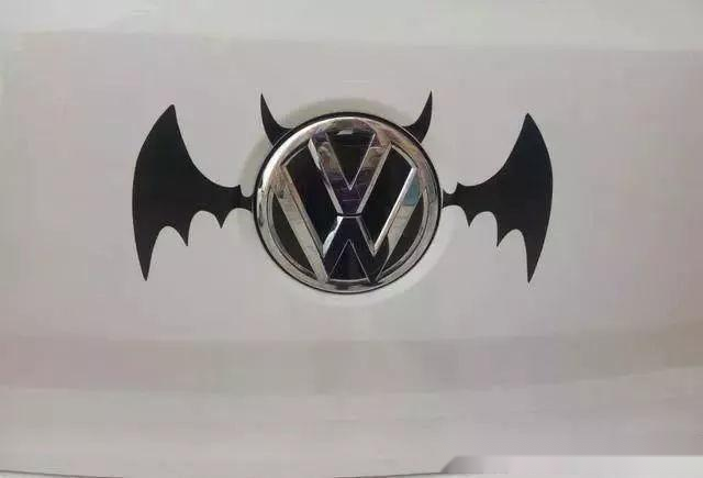 蝙蝠车标是什么车？