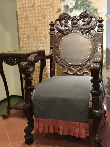 木器风华:一展了解中国传统家具|观展(图45) 中国传统家具工艺_中国古典家具木料色泽刀工漆艺装饰纹样_紫檀木花梨木酸枝木楠木鸡翅木瘿木铁梨木材质特点