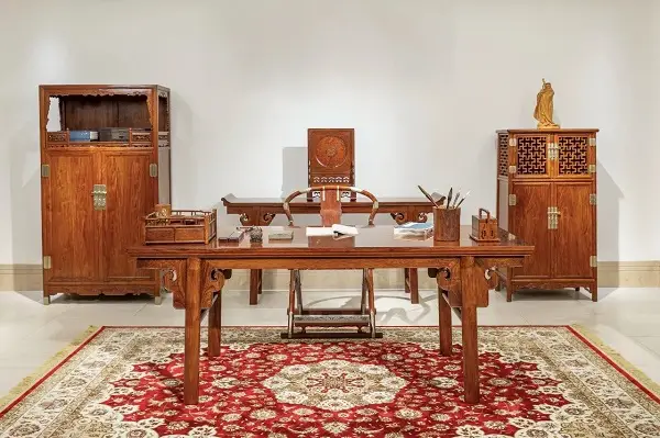 仙游海南黄花梨家具品牌大家之家的造物哲学(图2) 海南黄花梨家具_中国传统家具工艺_大家之家品牌