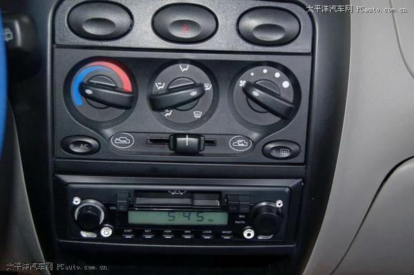 外形靓丽 六款4万元左右精品小车推荐(5)(图11) 外形靓丽 六款4万元左右精品小车推荐\(2\)