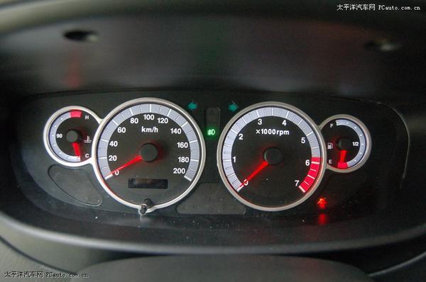 外形靓丽 六款4万元左右精品小车推荐(5)(图3) 外形靓丽 六款4万元左右精品小车推荐\(5\)