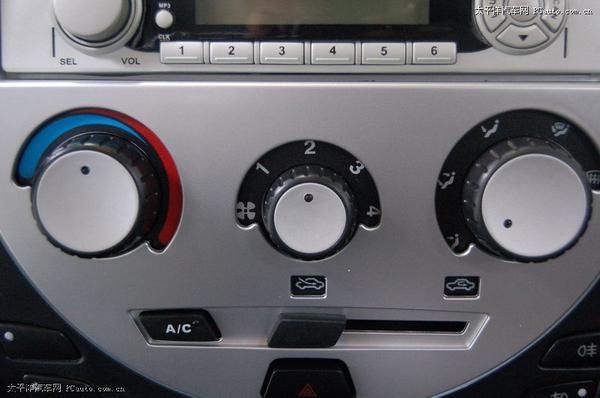 外形靓丽 六款4万元左右精品小车推荐(5)(图4) 外形靓丽 六款4万元左右精品小车推荐\(5\)