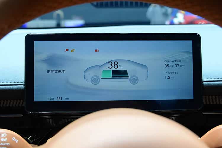 国庆购车优享7重好礼 五菱星光置换补贴价7.68万元起(图9) 购车福利_五菱星光2025款 参数配置_五菱汽车加长版货车