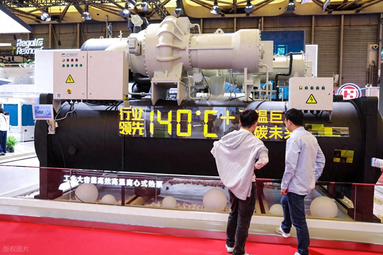 格力十年质保是硬气？老师傅冷笑：卖不动才出此下策！