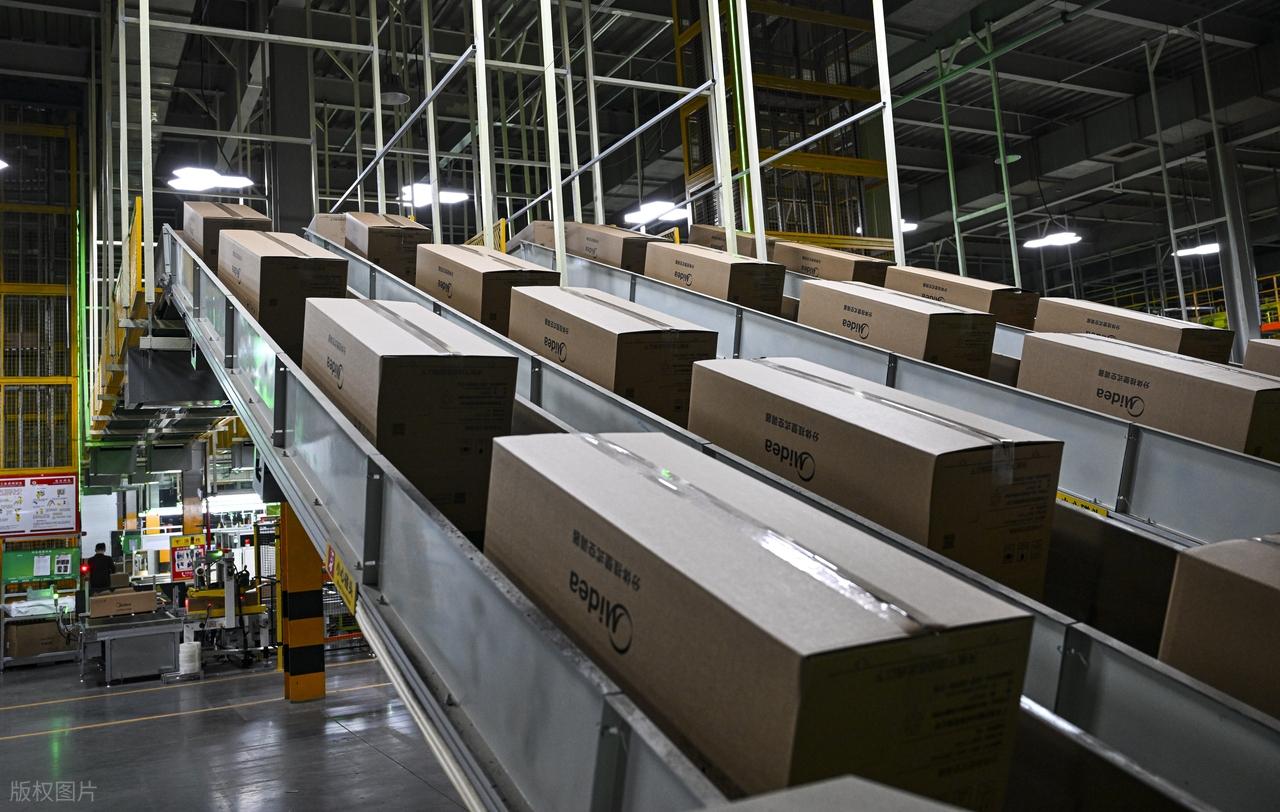 格力十年质保是硬气?老师傅冷笑:卖不动才出此下策!(图2) 格力中央空调保修几年_空调质保年限对比_格力空调十年质保