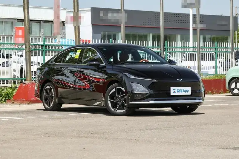 五菱推出国庆购车福利 享至高价值24000元优惠(图3) 图片