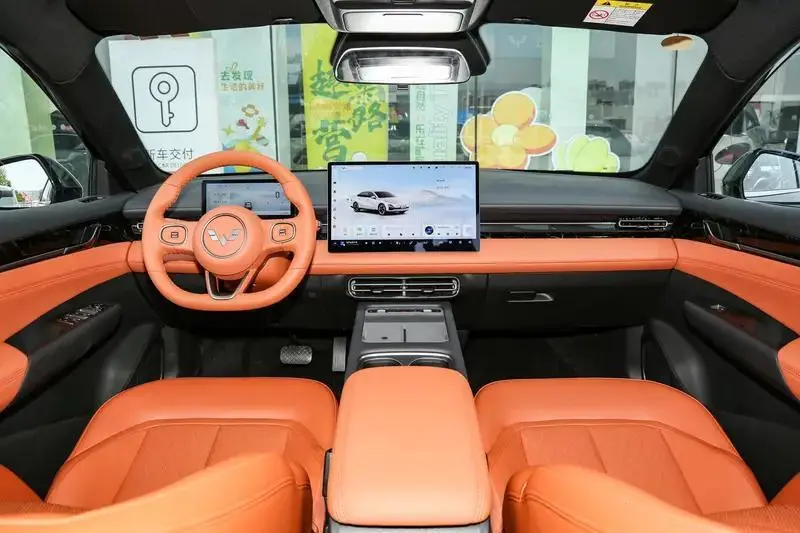 五菱推出国庆购车福利 享至高价值24000元优惠(图7) 图片