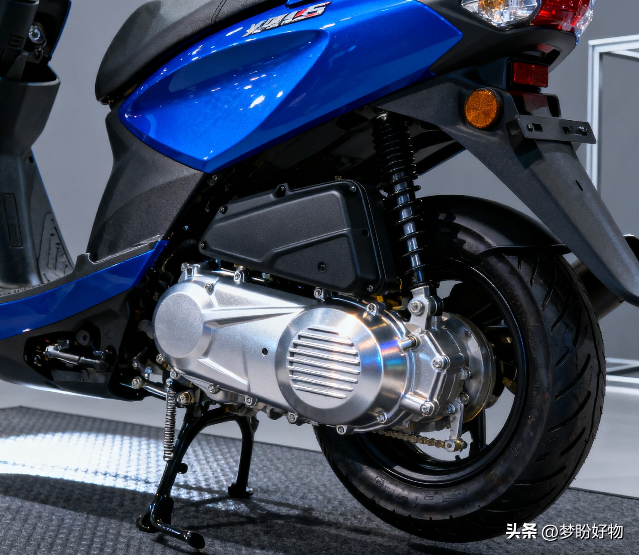 盘点三款买发动机送车的125踏板 省油耐造还能再战10年(图2) 什么车省油质量又好_125踏板发动机推荐_省油耐造125踏板车型