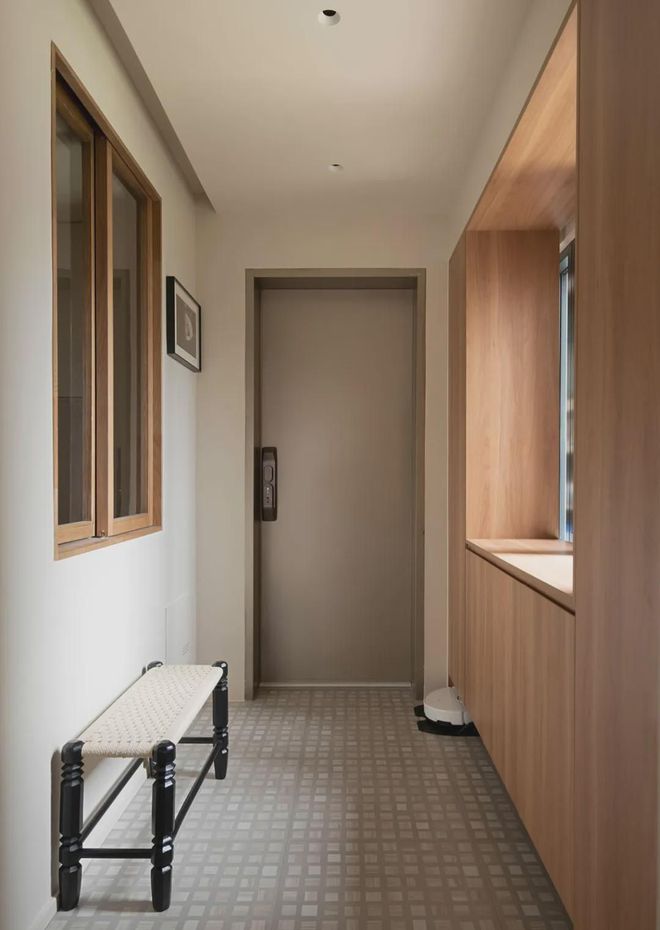 85平精装改温馨自然质感三室两卫,这个家美观不留卫生死角(图4) 深圳85平精装房改造_客厅餐厅厨房硬装改动_85平方三室一厅户型图