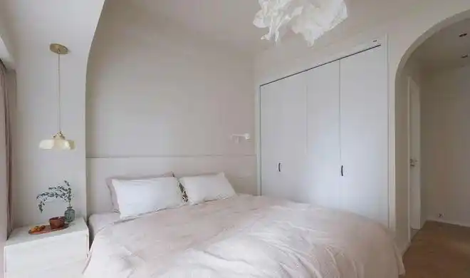 85平现代简约实用三室两卫,整个公共空间都融合在一起(图18) 深圳85平现代简约装修_85平方三室一厅户型图_深圳年轻夫妻家庭装修设计