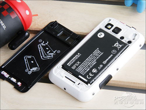 外观靓丽硬件升级!摩托罗拉ME525+评测(图9) 摩托罗拉ME525+评测_qq 摩托me525_ME525+三防手机功能