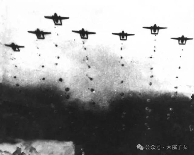 中国空降兵是怎么诞生的?(图2) 空降兵的工资是多少_人民解放军空降兵诞生纪念日_中国空降兵成立历史