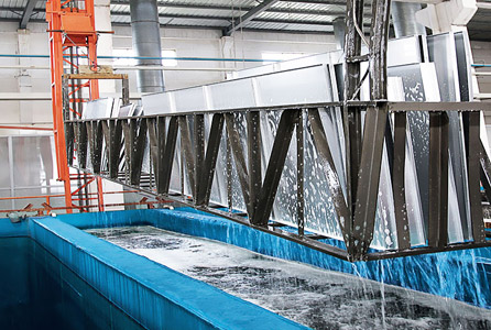 阳台集成吊顶效果图片大全-铝扣板生产厂家提醒集成吊顶铝扣板安装注意这些(图3) 阳台集成吊顶效果图片大全-铝扣板生产厂家提醒集成吊顶铝扣板安装注意这些