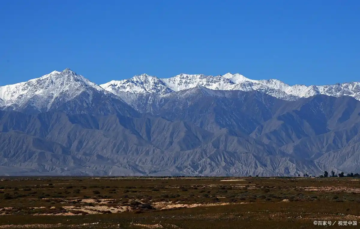 探索雪域高原:西藏旅游列车完全指南!(图14) 北京到拉萨火车z21风景_青藏铁路观光列车路线_西藏旅游列车沿途景点