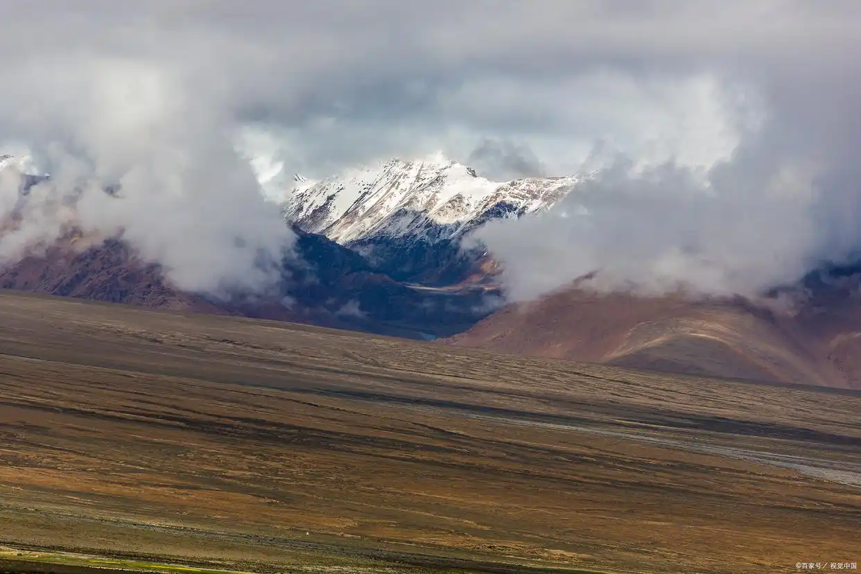 探索雪域高原:西藏旅游列车完全指南!(图17) 西藏旅游列车沿途景点_青藏铁路观光列车路线_北京到拉萨火车z21风景