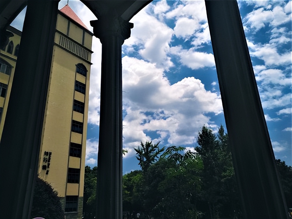 名字仅差一字,实力相差有多大?湖南这两所科技院校终于说清了!(图4) 湖南科技大学与湖南科技学院区别_湖南科技大学是几本_湖南科技大学与湖南科技学院实力对比