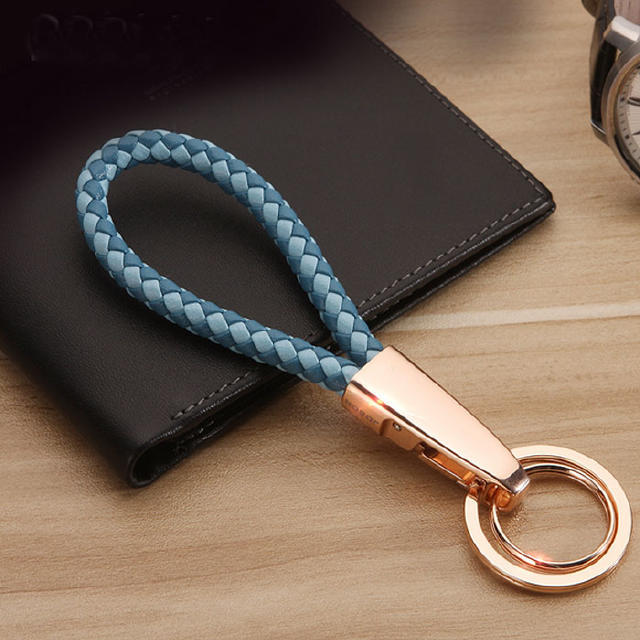 好车还要好鞍配,几款车饰让汽车更具美感(图6) 汽车降温套_汽车挂饰_汽车内饰舒适升级