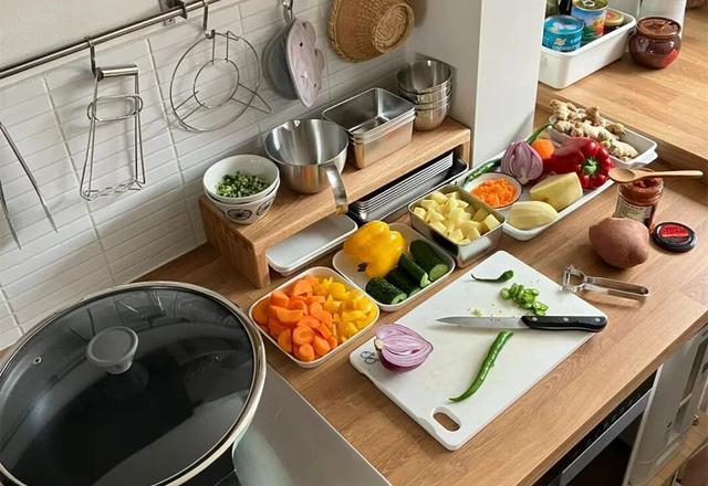 装修知识:开放式厨房VS传统厨房,看完再决定!(图10) 自己装修厨房的步骤_油烟机吸净率98_开放式厨房