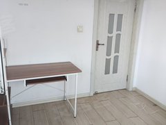 出租可月租押一付一 俊梅超市旁 佳大尚都 步梯四楼 两室一厅(图40) 佳木斯向阳佳木斯大学佳大尚都(二期) 4室0厅1卫出租房源真实图片