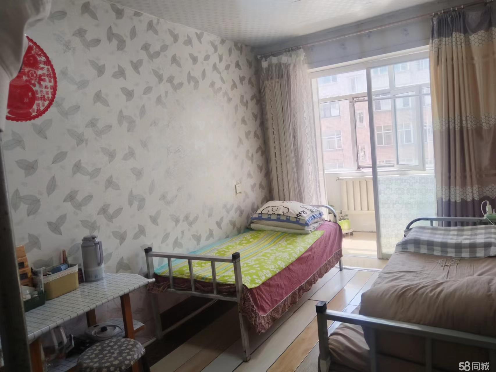 出租可月租押一付一 俊梅超市旁 佳大尚都 步梯四楼 两室一厅(图51) 佳木斯富锦中央商厦新天地花园 1室0厅0卫出租房源真实图片