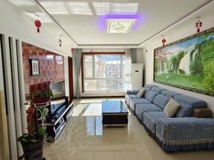 出租可月租押一付一 俊梅超市旁 佳大尚都 步梯四楼 两室一厅(图73) 佳木斯郊区万达广场整租空调房,万达,口腔医院,新大福源附近,双安盛世电梯6楼。出租房源真实图片